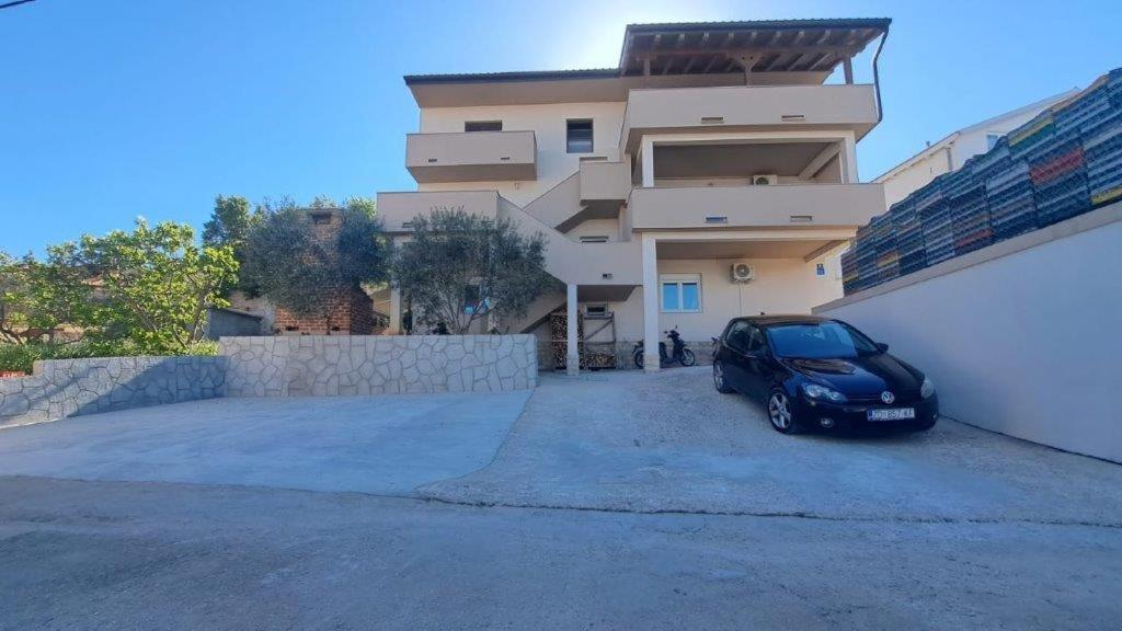 Apartman Nina Кали Экстерьер фото
